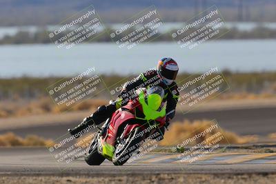 media/Dec-18-2022-SoCal Trackdays (Sun) [[8099a50955]]/Turn 14 (940am)/